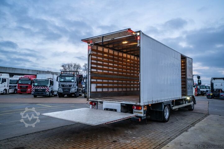 Box body VOLVO FL 240 (12T.) + DHOLLANDIA