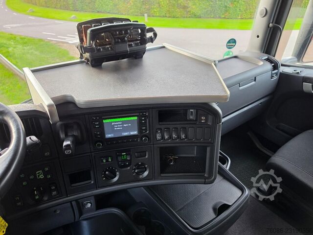 Scania R490 8x2 EURO6!! HIAB 85TM! REMOTE CONTROL!! TOP!! DK1331 Scania R490 8x2 EURO6!! HIAB 85TM! AFSTANDSBEDIENING!!...