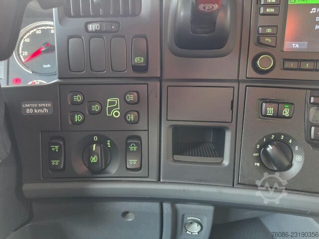 Scania R490 8x2 EURO6!! HIAB 85TM! REMOTE CONTROL!! TOP!! DK1331 Scania R490 8x2 EURO6!! HIAB 85TM! AFSTANDSBEDIENING!!...