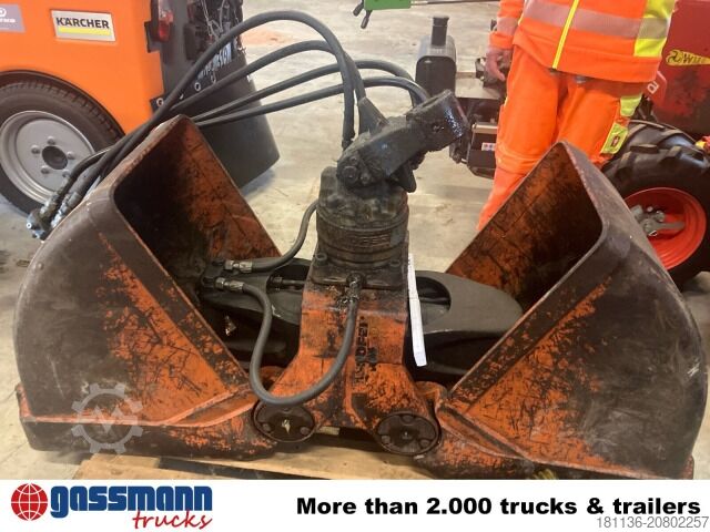 Kipper LKW Mercedes-Benz Actros 1832 LAK 4x4, Winterdienstaustattung, Kran