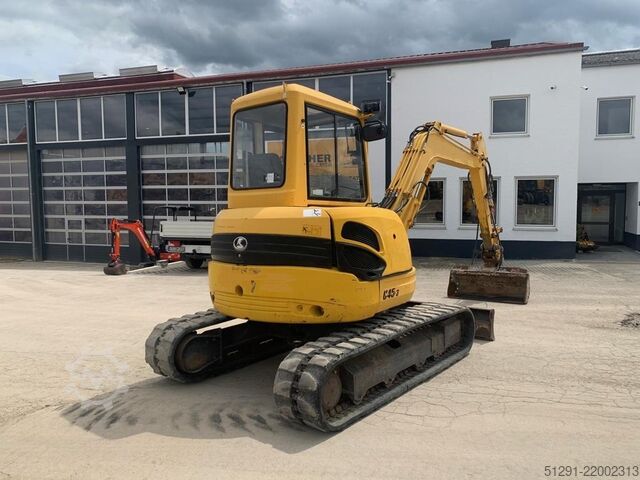 MINI EXCAVATOR Kubota U45-3