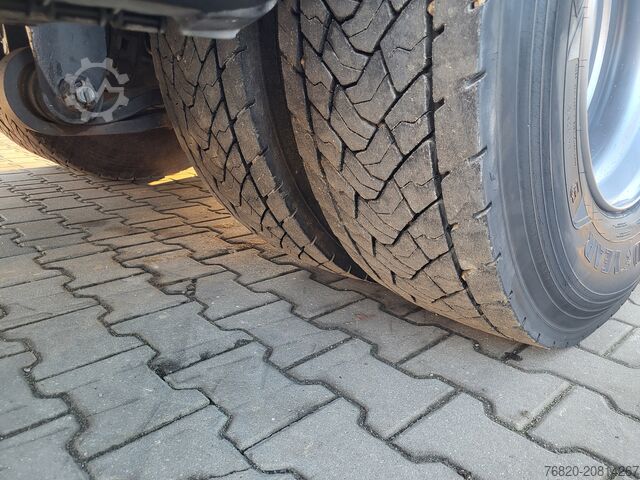 Müllwagen Scania P280