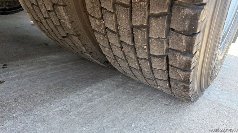 Standard tractor Renault Premium 460 DXI (GOOD CONDITION / BONNE ETAT)