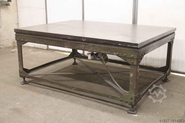 Clamping plate unbekannt 2000/1510/H880 mm