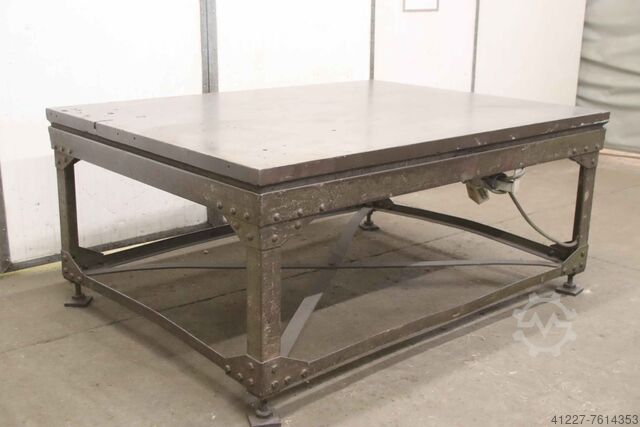 Clamping plate unbekannt 2000/1510/H880 mm