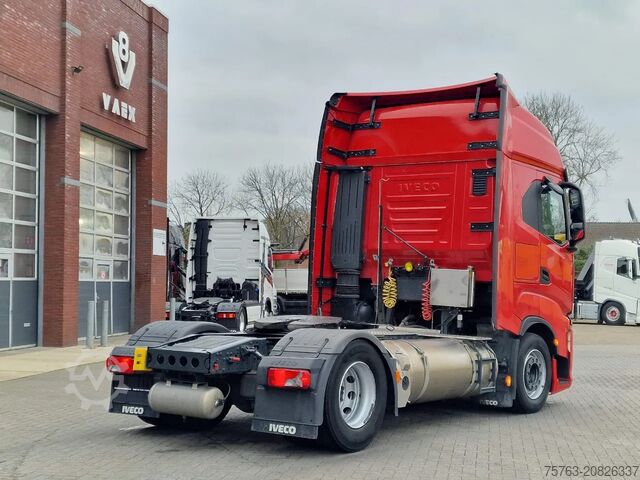 Standard-SZM Iveco S-WAY 460 LNG - 4x2 - Retarder - 2x tank