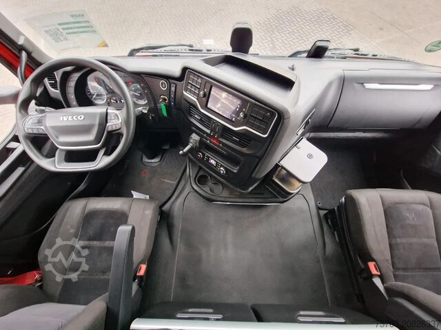 Standard-SZM Iveco S-WAY 460 LNG - 4x2 - Retarder - 2x tank