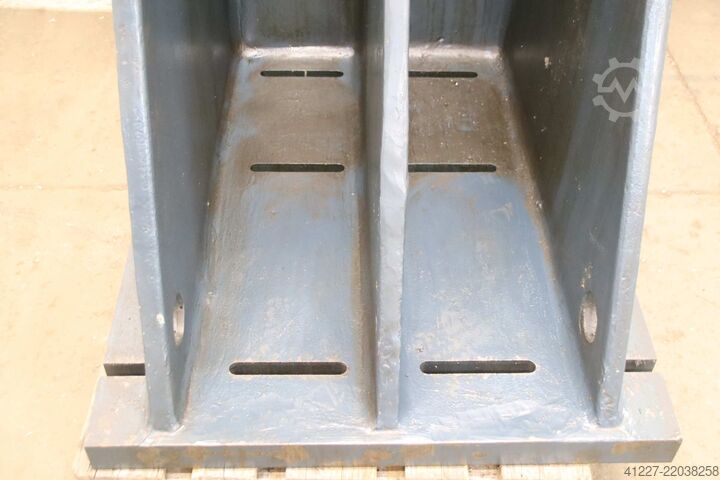 Mounting bracket with threaded holes unbekannt 1000/800/H1250 mm