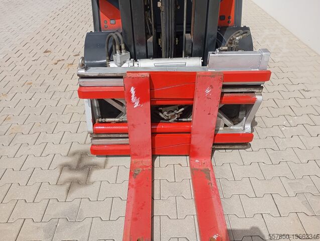 4-Rad-Gabelstapler Linde H 30 Diesel Triplex Zinkenverstellgerät