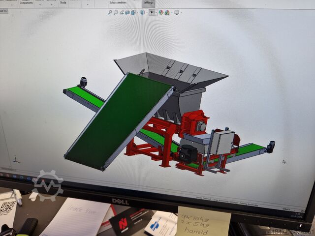 Wood shredder / pallet shredder LUMAGO D.S.C. Dutch Shredder Company PYTHON-XL