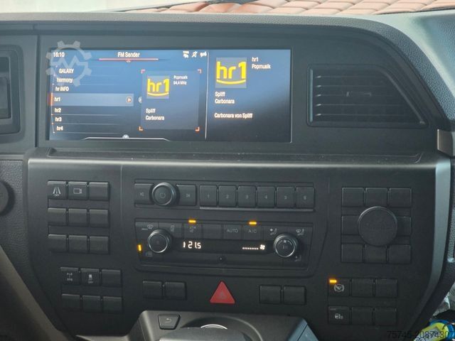 LKW mit Kofferaufbau MAN TGM 15.320 * TOP * ACC * VOLLLUFT * WENIG KM *