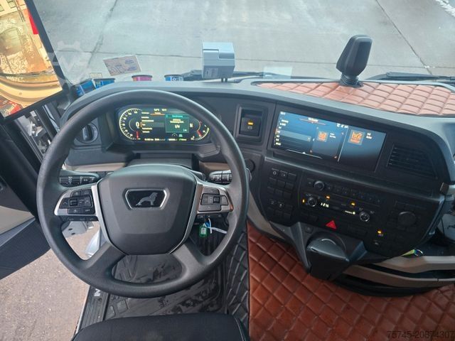 LKW mit Kofferaufbau MAN TGM 15.320 * TOP * ACC * VOLLLUFT * WENIG KM *