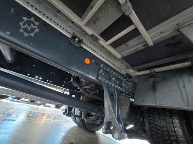 LKW mit Kofferaufbau MAN TGM 15.320 * TOP * ACC * VOLLLUFT * WENIG KM *