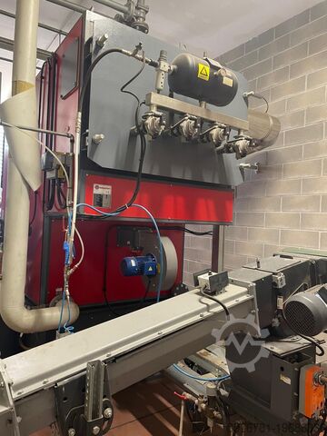 Solid fuel boiler with automatic loading UNICONFORT EOS 50