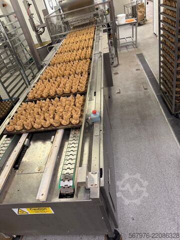 Cake / Muffin Line Comas / Baker Perkins Depositing, Baking and Filling Line 1