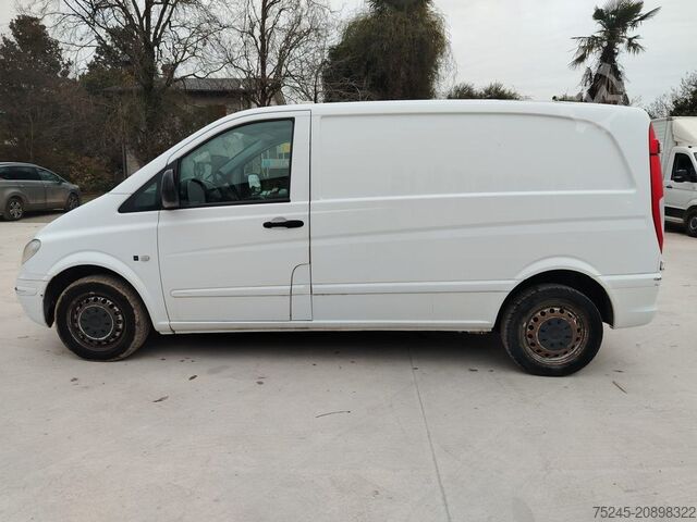 Panel van Mercedes-Benz VITO 115 CDI 2.2
