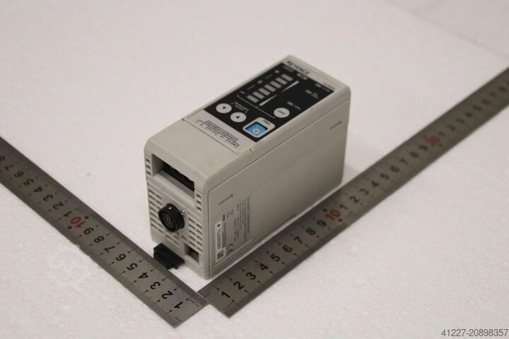 Measuring amplifier Keyence SJ-M300