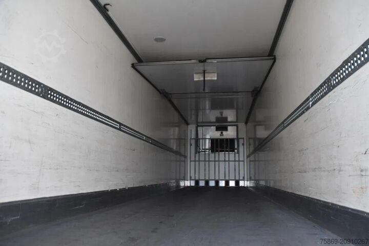 Refrigerated/frozen transport Chereau + THERMO KING SLXe 300 - SLIDING WALL - SAF AXL...