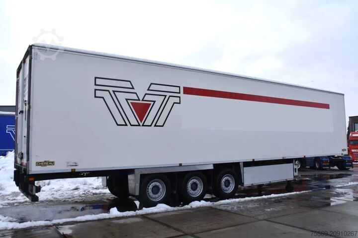 Refrigerated/frozen transport Chereau + THERMO KING SLXe 300 - SLIDING WALL - SAF AXL...