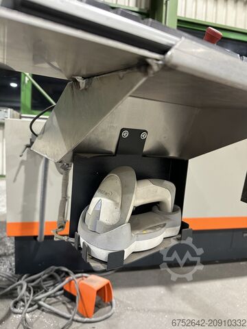 Machining center for aluminum profiles Elumatec SBZ 122 CNC – Profilbearbeitungszentrum