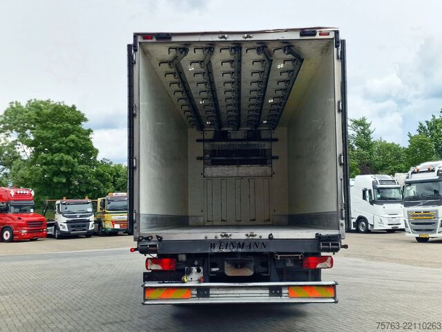 Refrigerated/frozen transport Scania G440 6x2 - Carrier Frigo Vector 1550 - Hooks/Ro...