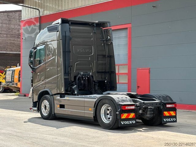 Standard SZM VOLVO FH 500 4x2 BL ACC/Bi-XENON/NAVI/SOUND/I-PARKCOOL