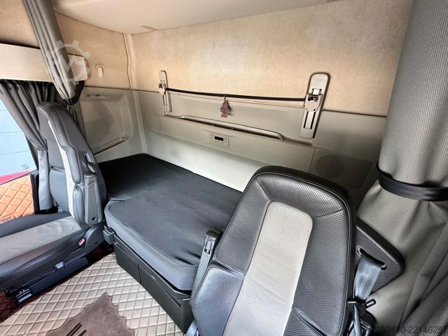 Standard SZM VOLVO FH 500 4x2 BL ACC/Bi-XENON/NAVI/SOUND/I-PARKCOOL