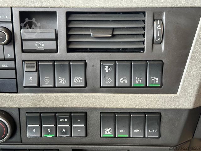 Standard SZM VOLVO FH 500 4x2 BL ACC/Bi-XENON/NAVI/SOUND/I-PARKCOOL