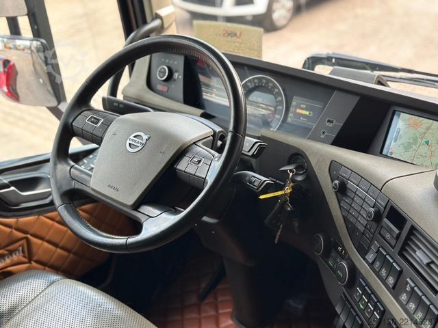 Standard SZM VOLVO FH 500 4x2 BL ACC/Bi-XENON/NAVI/SOUND/I-PARKCOOL