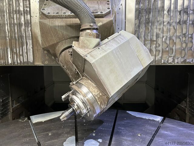 Universal machining center DMG DMC 340 U