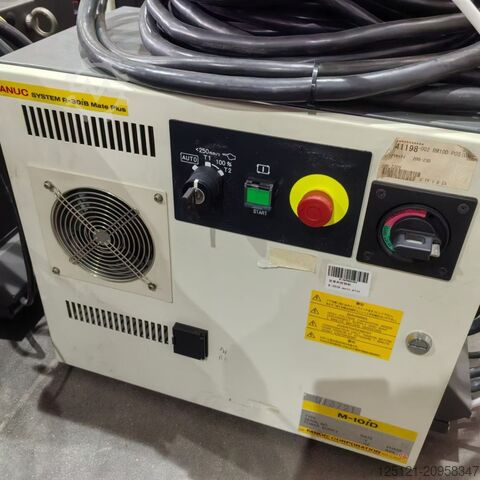 Industrial robot Fanuc M-10iD/12