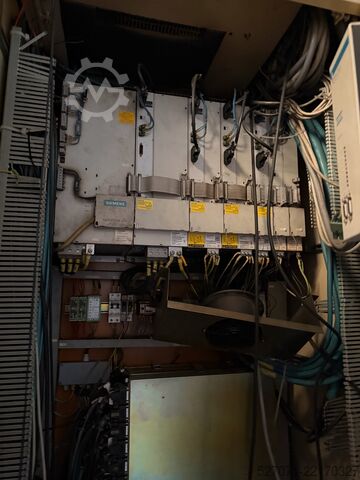 Milling machine with rotary Table TOS FQQ-100/14