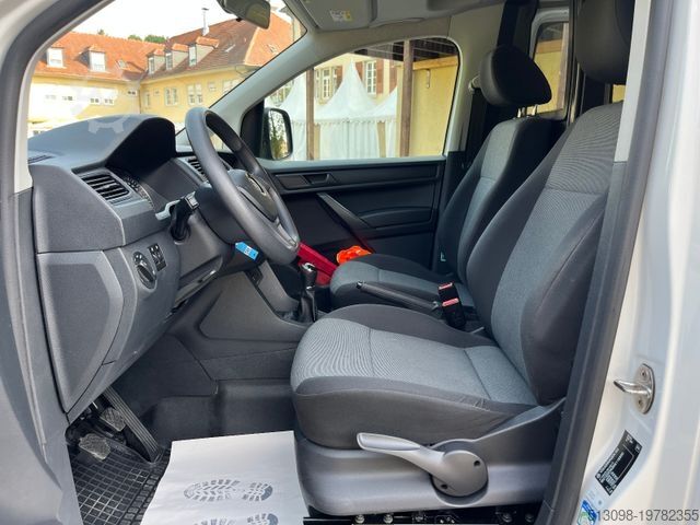 Panel van VOLKSWAGEN CADDY MAXI REGALS. TEMP. 4MOTION DACHTRÄ. KLIMA