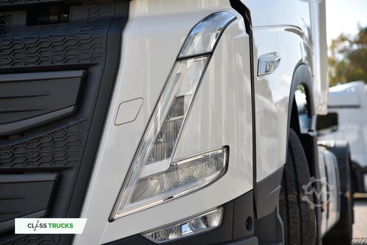 Standard tractor unit VOLVO FH 460 Globetrotter XL Varios i-Save