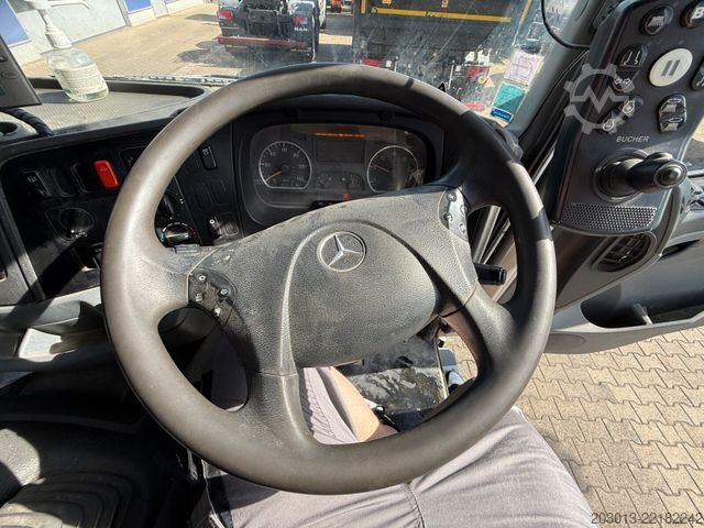 Kehrmaschine MERCEDES-BENZ AXOR 1829 Kehrmaschine BUCHER