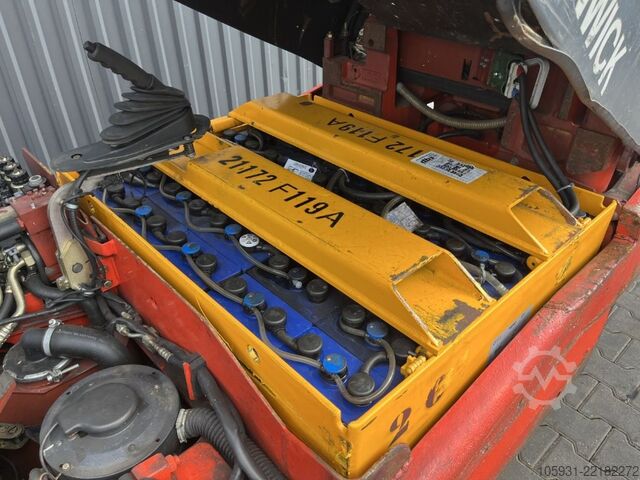 Elektro 4 Rad-Stapler Linde E25-02