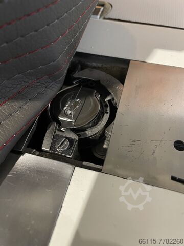 3 transport,2 needle,flat bed sewing PFAFF 1526