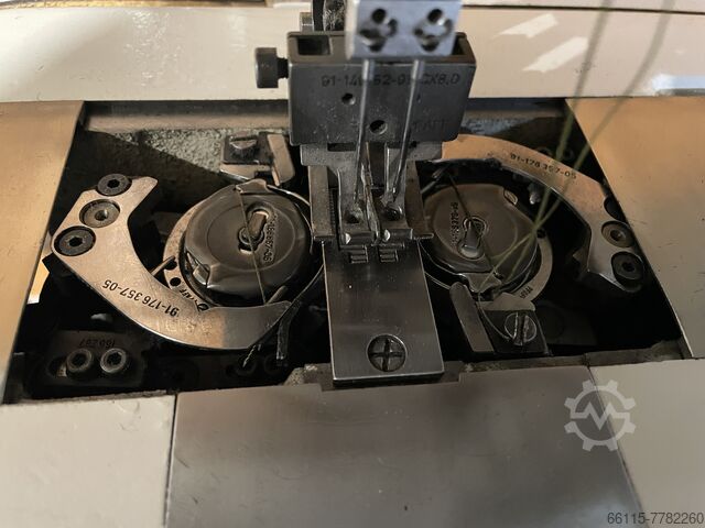 3-Transport, 2-Nadel, Flachbettnähen PFAFF 1526