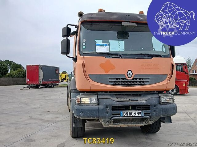 Container transportation Renault Kerax 370