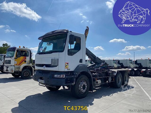 Container transportation Renault Kerax 370
