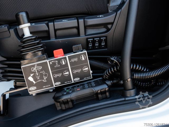 Kipper LKW DAF XDC 370 FA Meiller Krankipper HMF