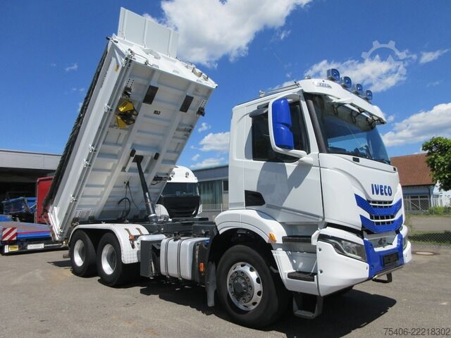 Kipper LKW iveco X-Way 480 AD300XZ 6x6 Hi-Traction Bordmatic