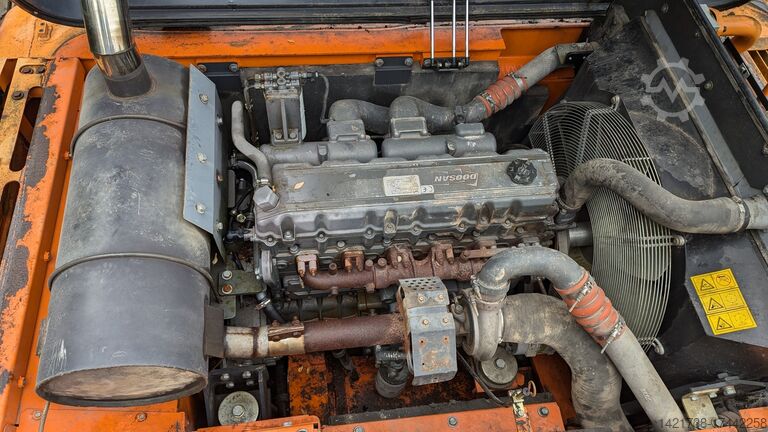Crawler excavator DOOSAN DX340LC