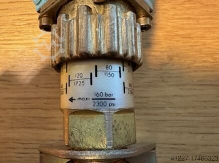 Pressure switch Telemecanique XM2-JM 160