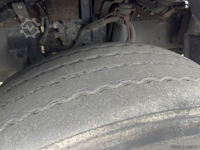 Standard tractor DAF XF 440 FT SSC / Retarder / NL Truck