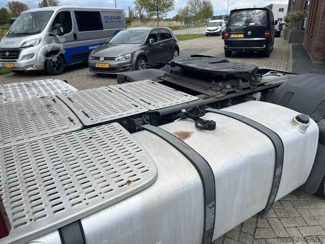 Standard tractor DAF XF 440 FT SSC / Retarder / NL Truck