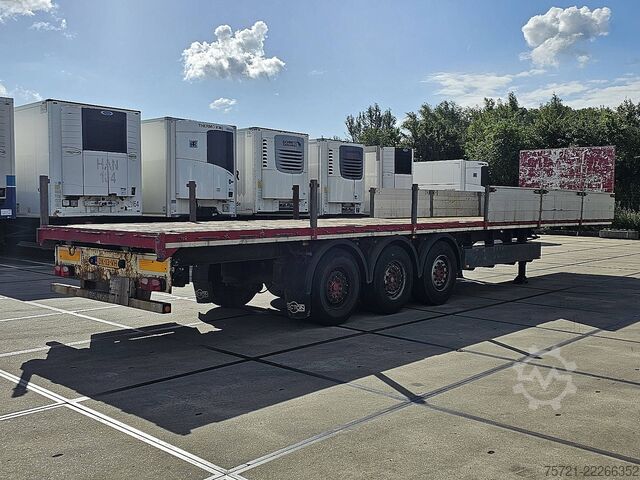 Loading platform with walls PACTON T3-009 With boards