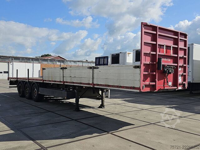 Loading platform with walls PACTON T3-009 With boards