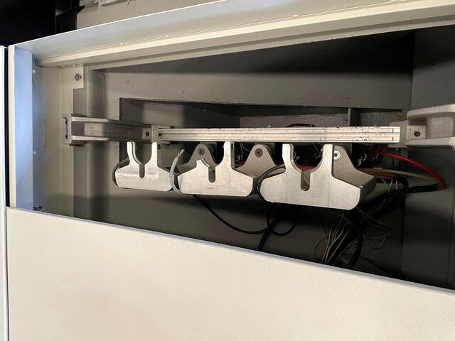 Bearbeitungszentrum BIESSE ROVER 27