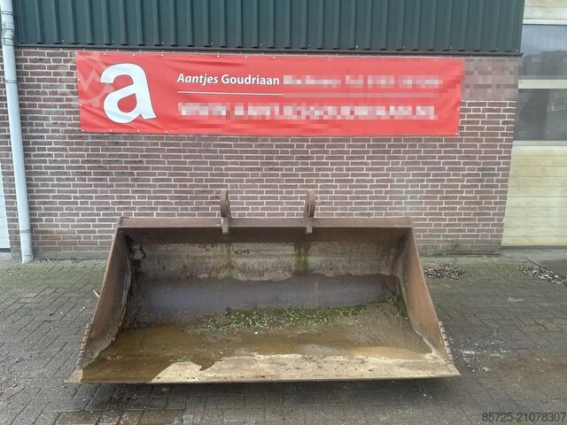 Schaufel  Slotenbak CW30 - Gebruikt